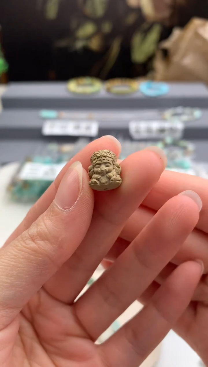 未镶嵌绿松石精工雕刻茜.H19