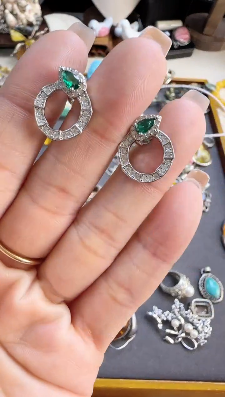 花岗石铁合金105