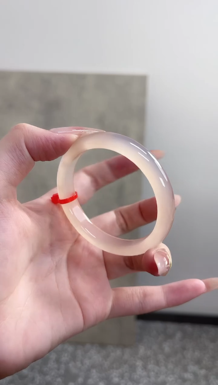 【闪购商品】玛瑙/玉髓手镯未镶嵌52圈 需要包容