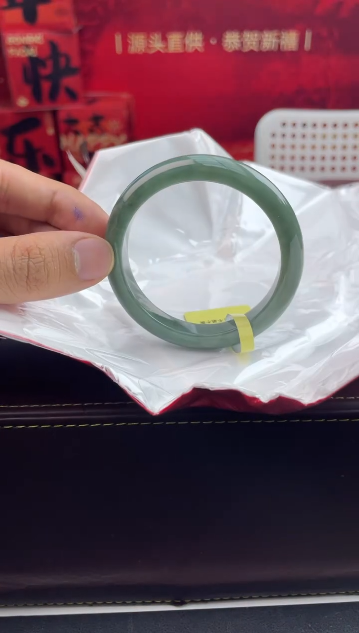 【闪购商品】翡翠手镯未镶嵌8翡翠手镯