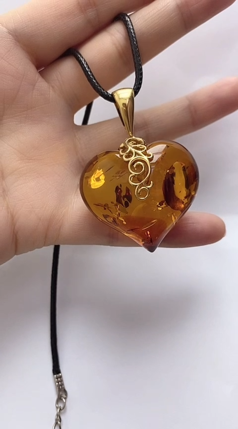 【闪购商品】琥珀裸石银S925镶嵌花珀吊坠