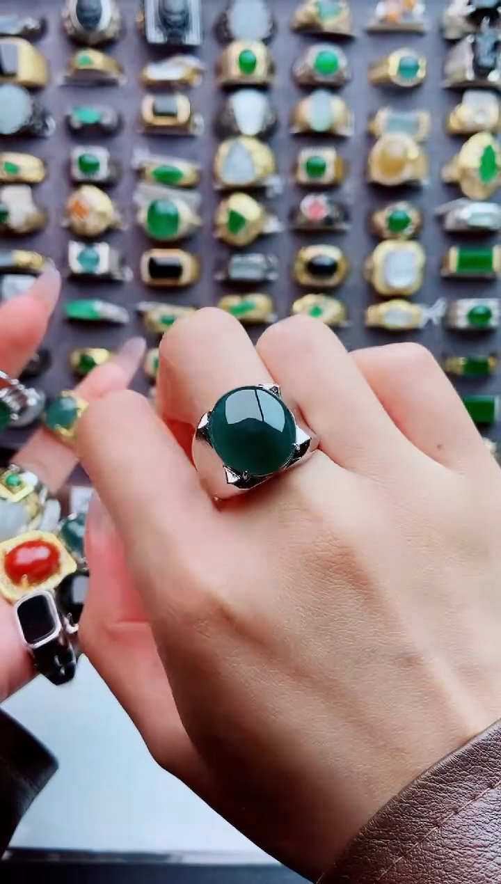 未镶嵌戒指翡翠天*健天然翡翠男戒