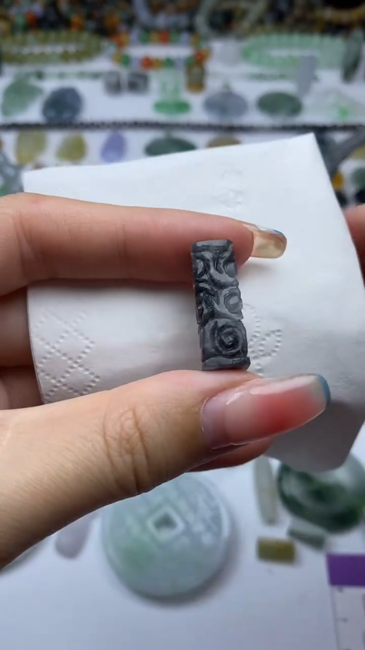 未镶嵌定制翡翠毛货定制不退不换