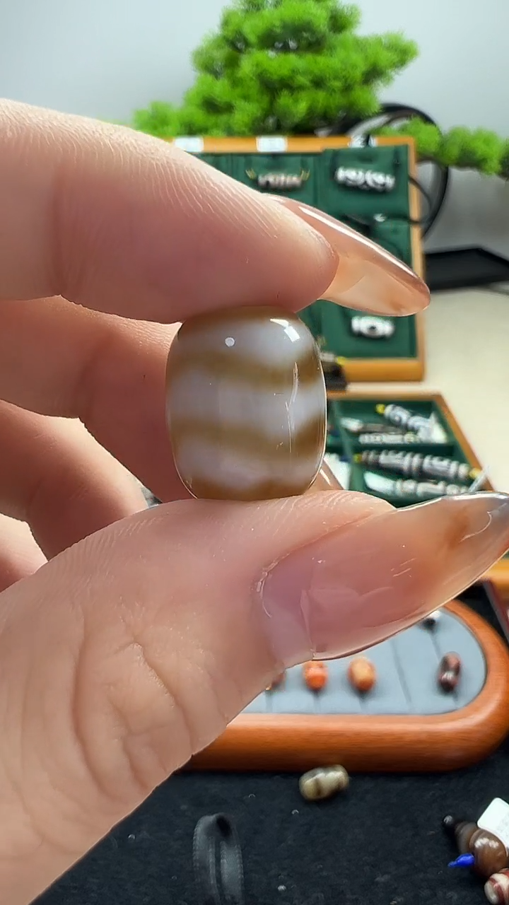 玛瑙/玉髓（覆膜）颈饰未镶嵌24.（微瑕随机发货）