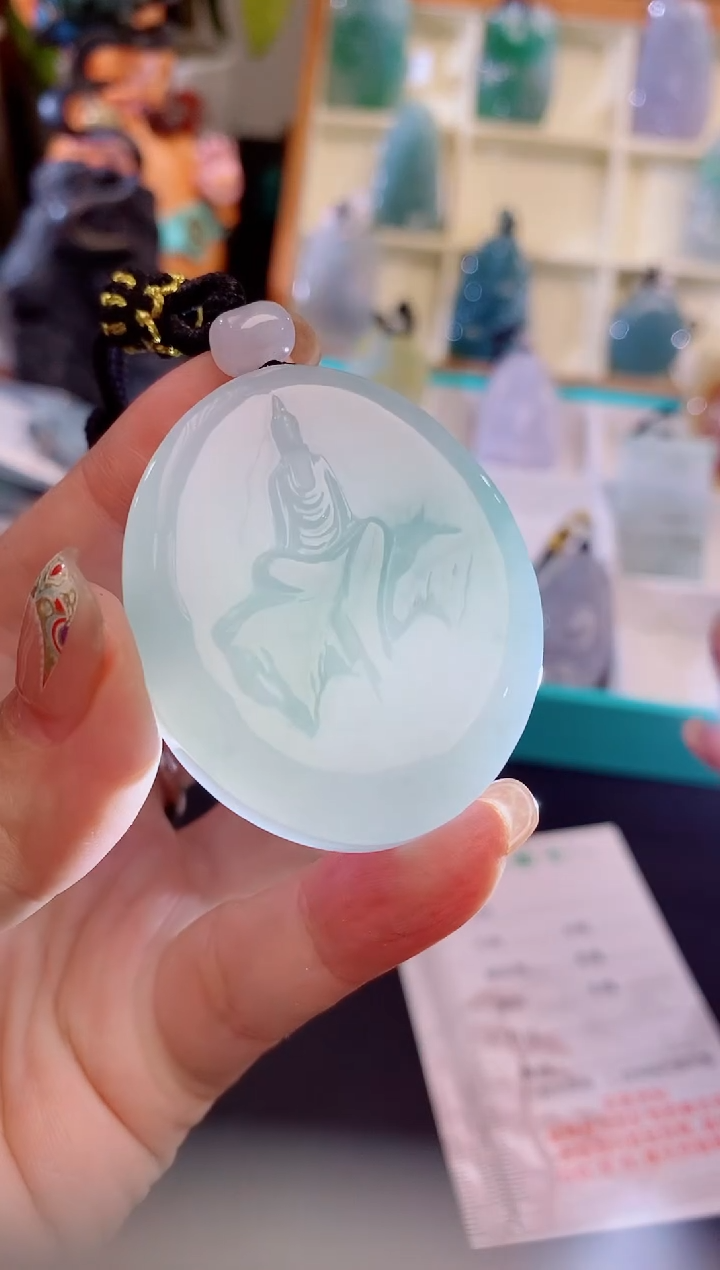 吊坠(不含链)未镶嵌翡翠缅甸天然翡翠吊坠