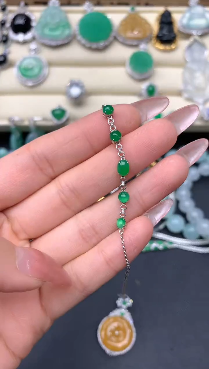 【闪购商品】翡翠手链18K金镶嵌197-中国好珍宝