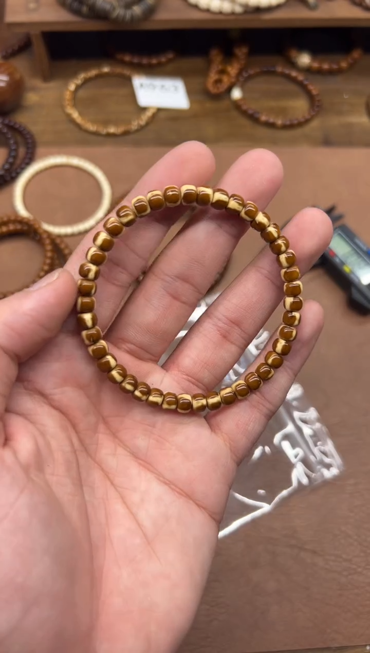 手串紫金鼠A908 三花鼠尖5*6