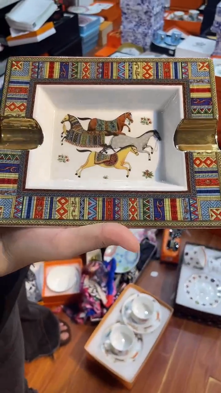 杯鸿辉家品牌瓷器，京东包邮！