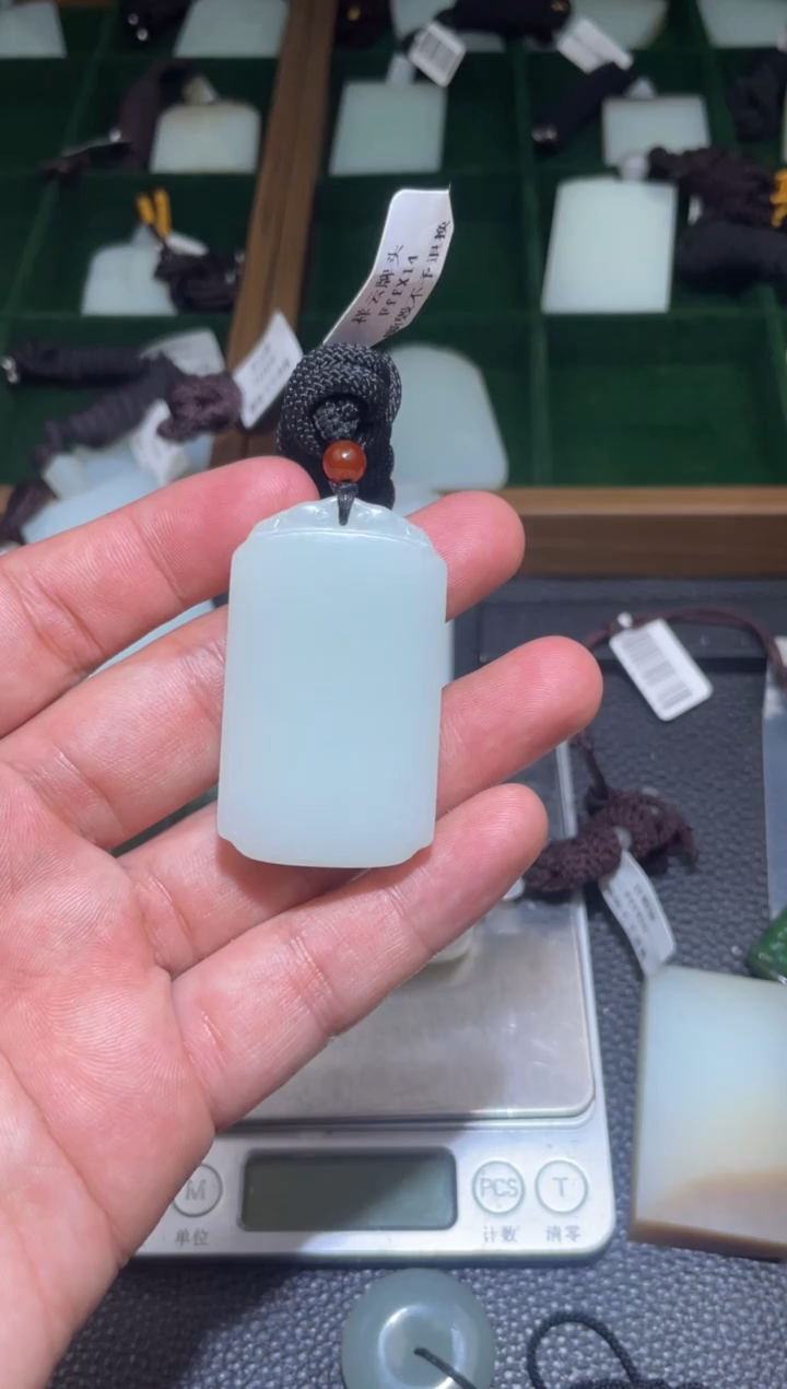 定制和田玉定制挂件