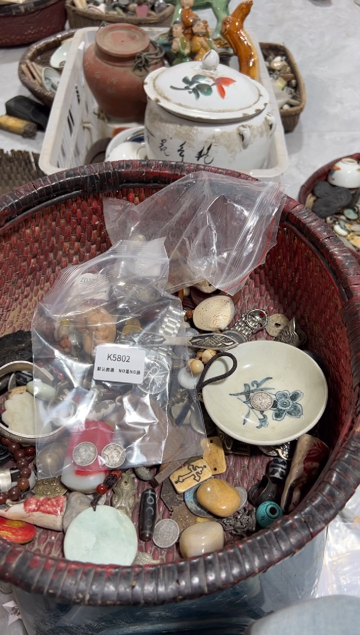 知**富秒拍秒付闪购瓷铜摆件