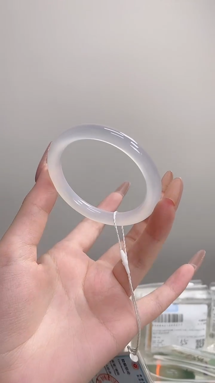 手镯玛瑙/玉髓未镶嵌50-51圆条