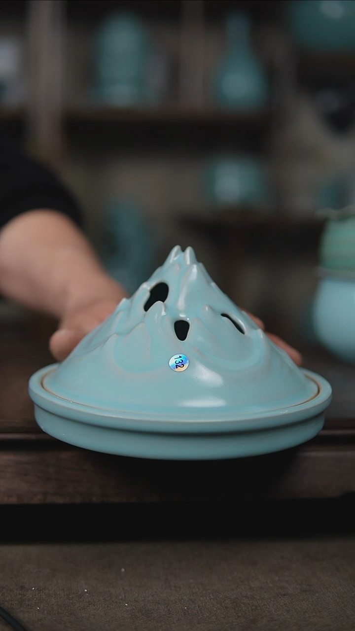 【闪购商品】杯仿古宋臻釉矮博山瑕132