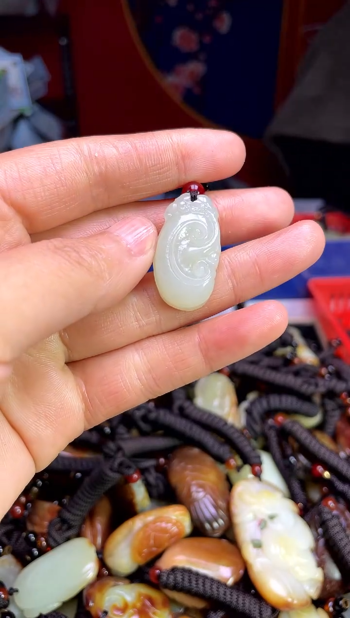 【闪购商品】和田玉颈饰未镶嵌123