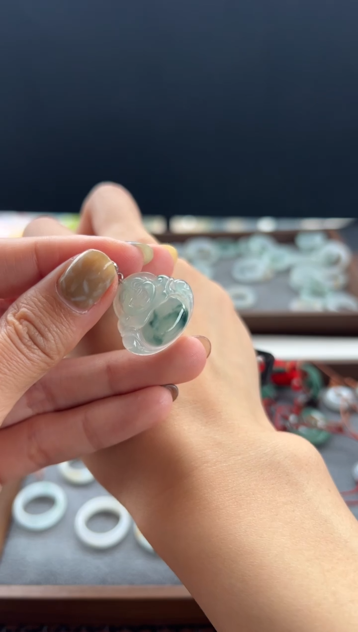 【闪购商品】翡翠吊坠(不含链)未镶嵌413买断