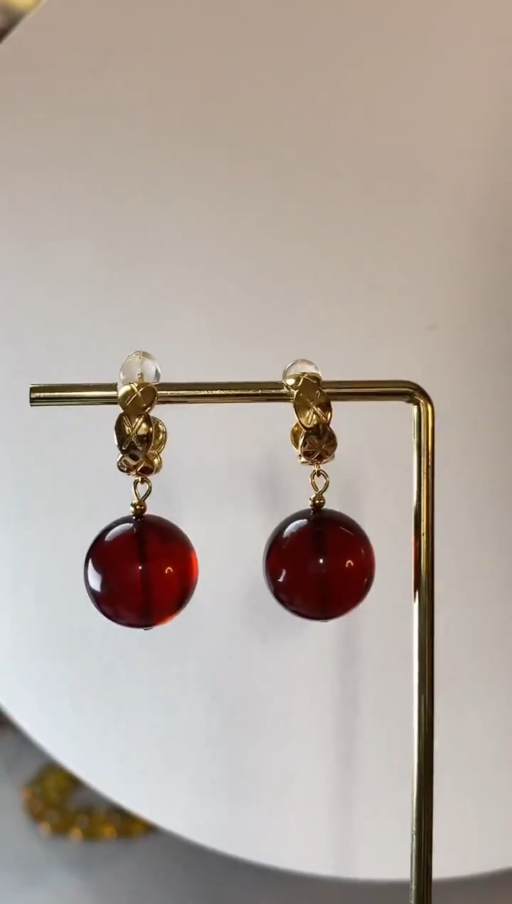 【闪购商品】琥珀颈饰银S925镶嵌血珀耳环    