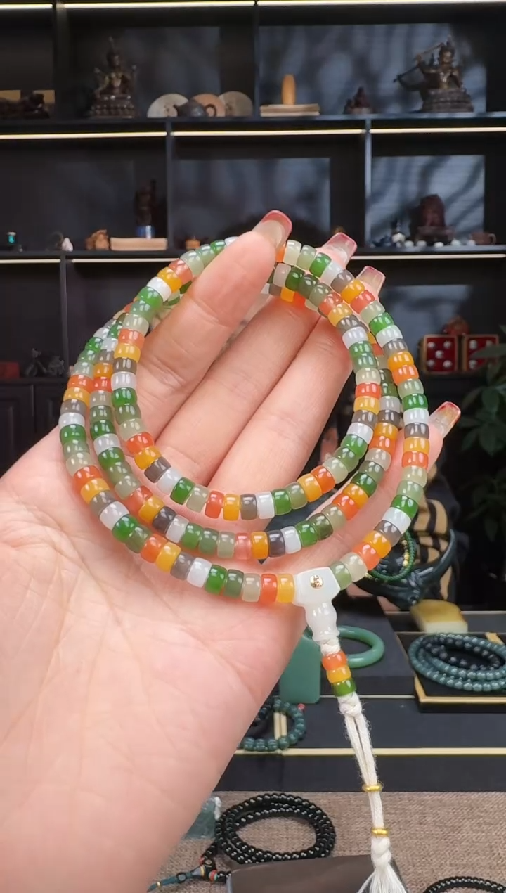 【闪购商品】和田玉1未镶嵌6mm多巴胺项链