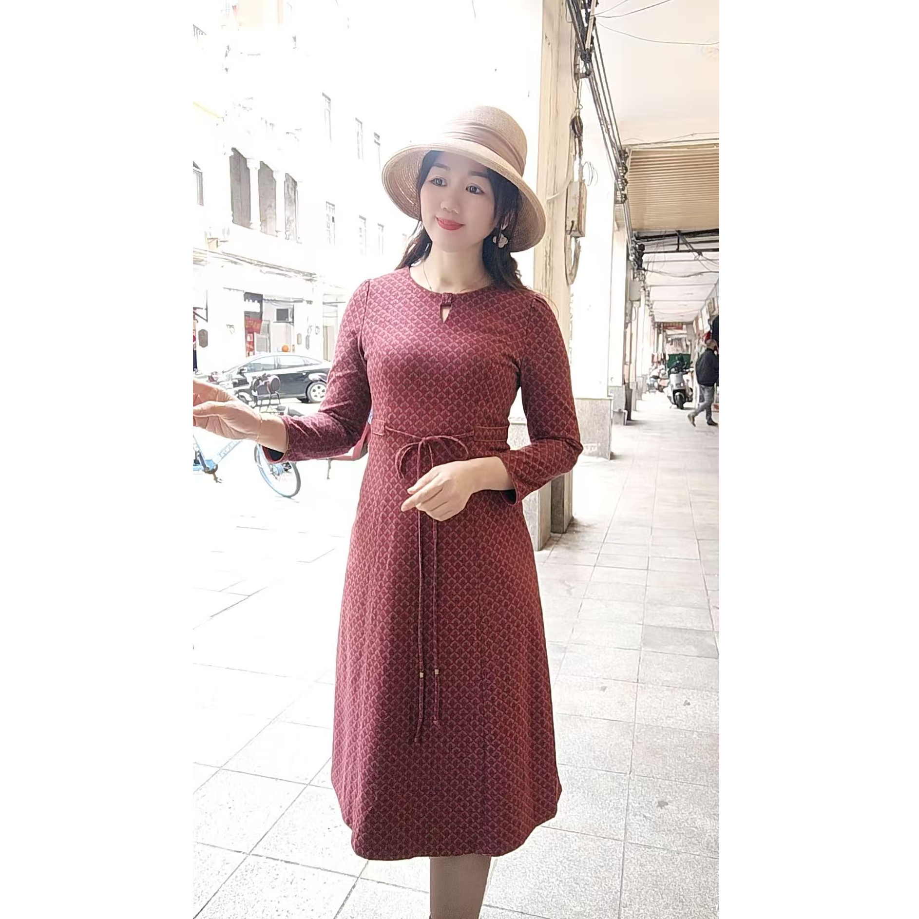 民族特色修身显瘦连衣裙