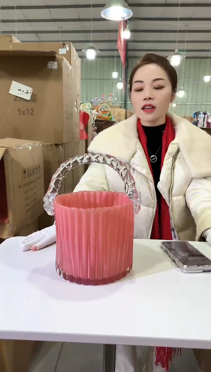 【闪购商品】无铅玻璃悠悠Q-花器-11早