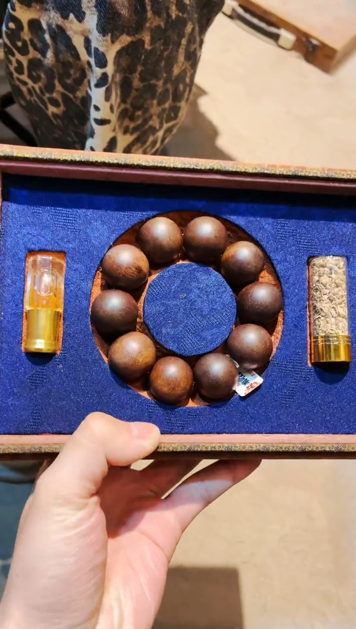 【闪购商品】沉香木手串七七专属精品链接66