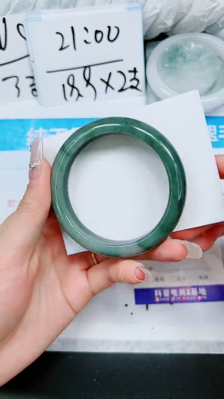 【闪购商品】石英质玉手镯未镶嵌A186-58/59