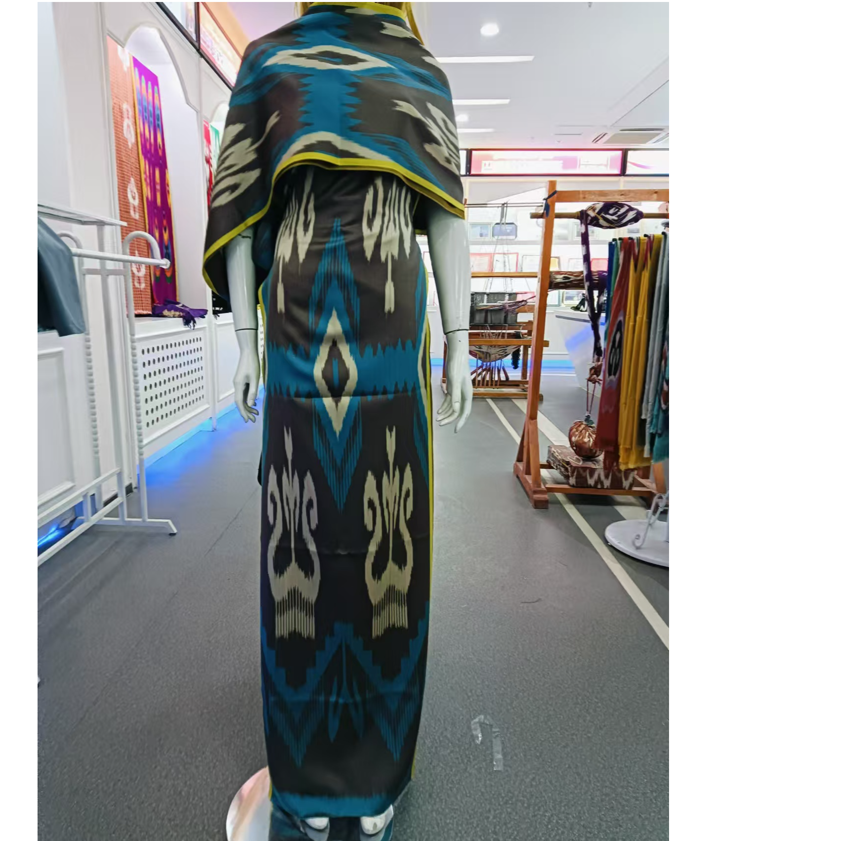 yipak atlas/han atlas布料/真丝不褪色巴郎赞艾德莱斯丝绸布料