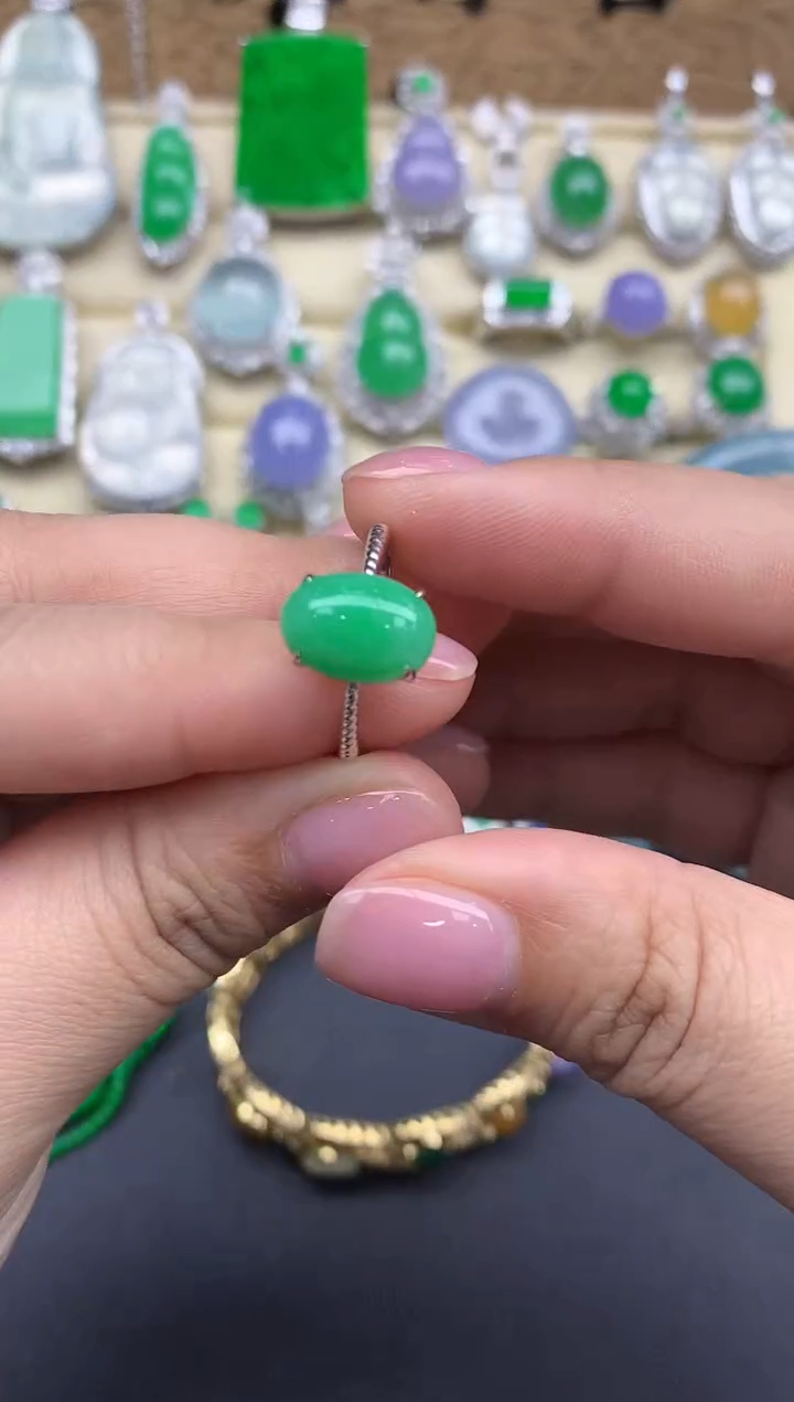 【闪购商品】翡翠戒指18K金镶嵌164-中国好珍宝