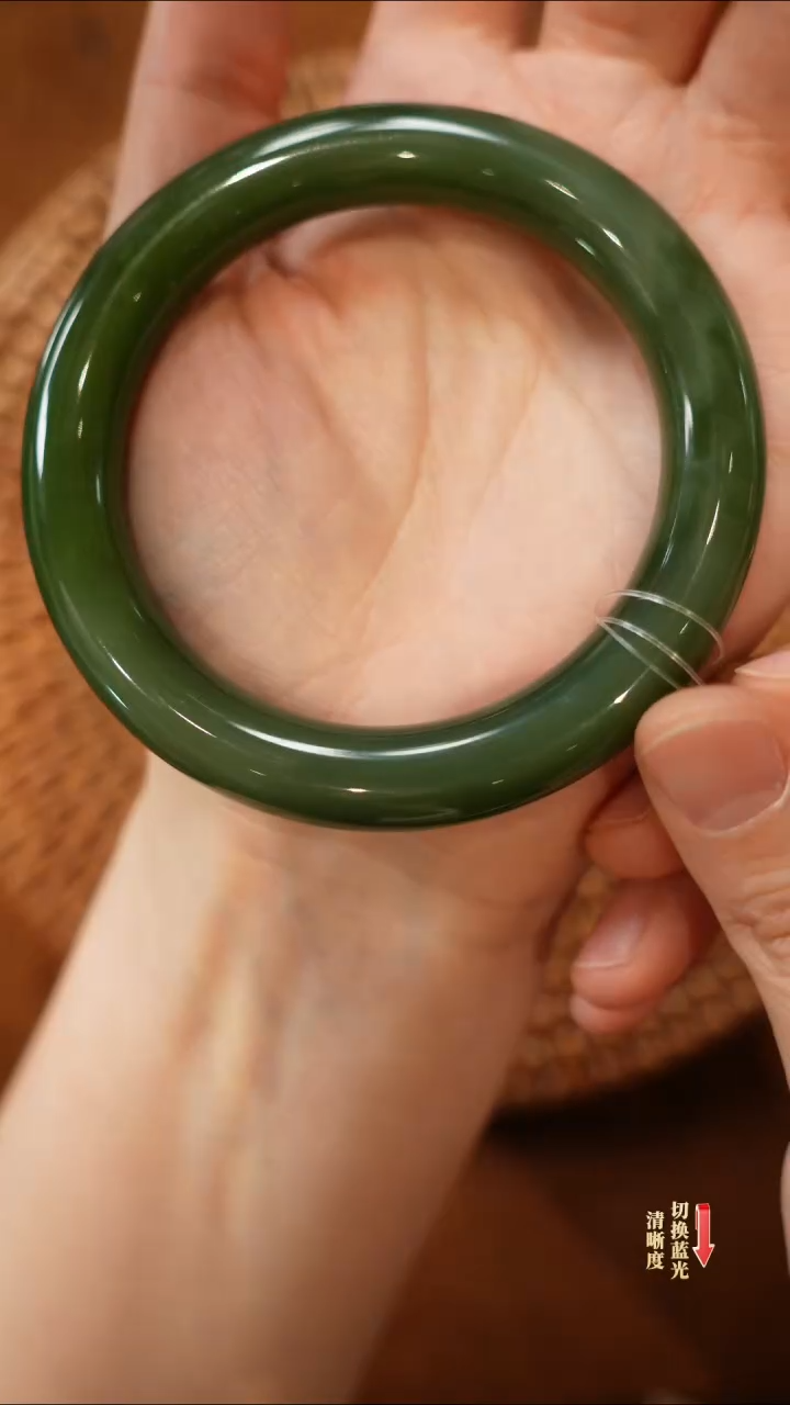 【闪购商品】和田玉手镯未镶嵌0215-052（57圈口）