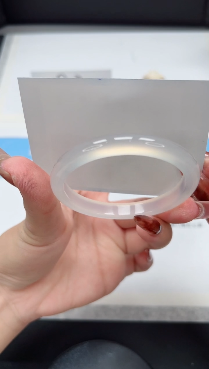 【闪购商品】玛瑙/玉髓手镯未镶嵌257/荔枝55.6