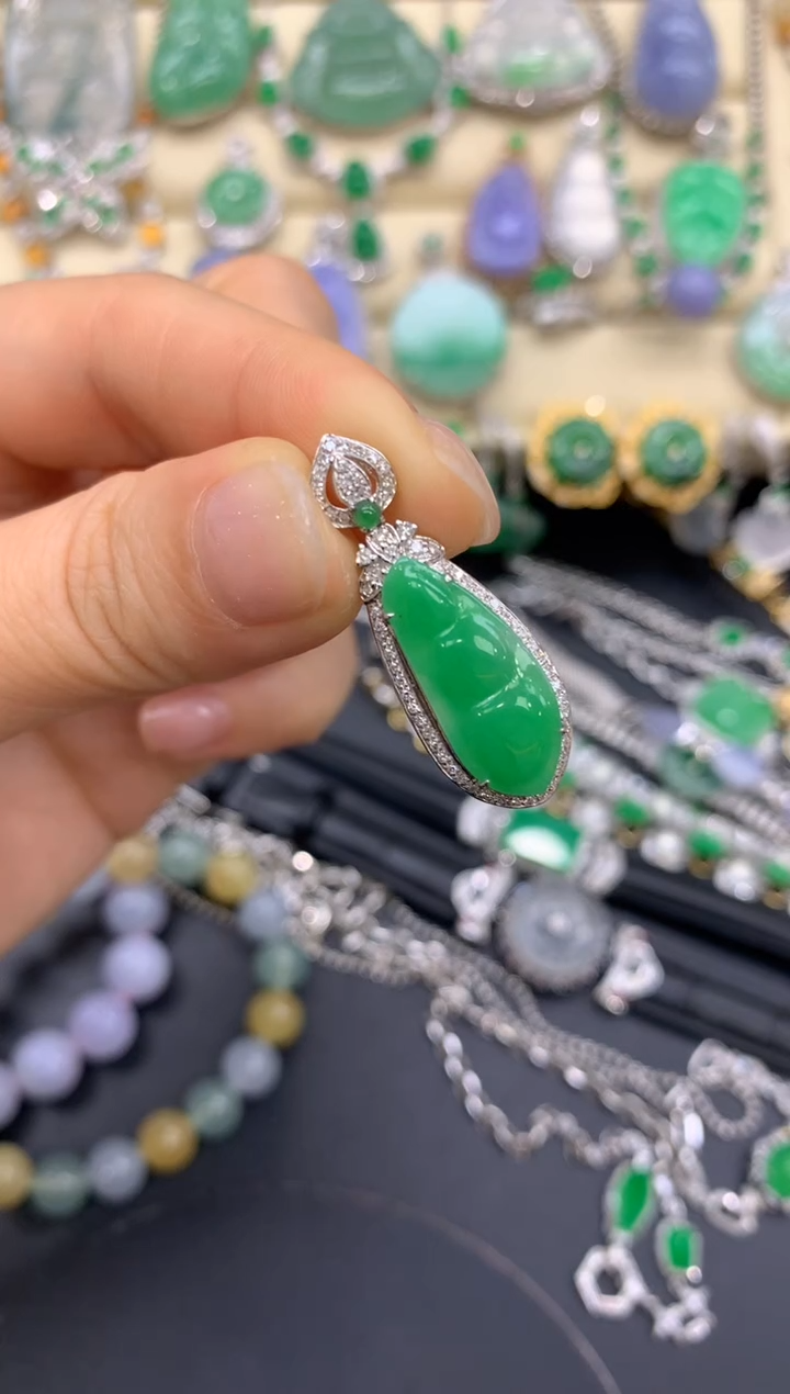 【闪购商品】翡翠颈饰18K金镶嵌369-中国好珍宝