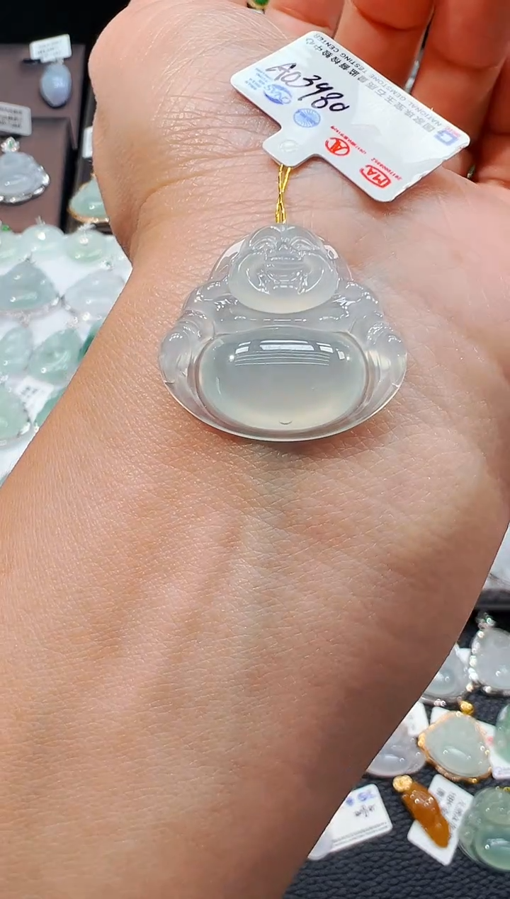 吊坠(不含链)18K金镶嵌翡翠佛公吊坠