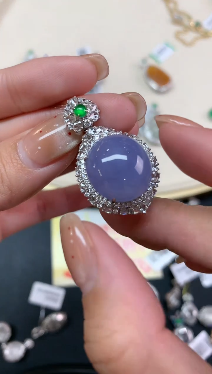 【闪购商品】翡翠吊坠(不含链)18K金镶嵌吊坠A219|45000