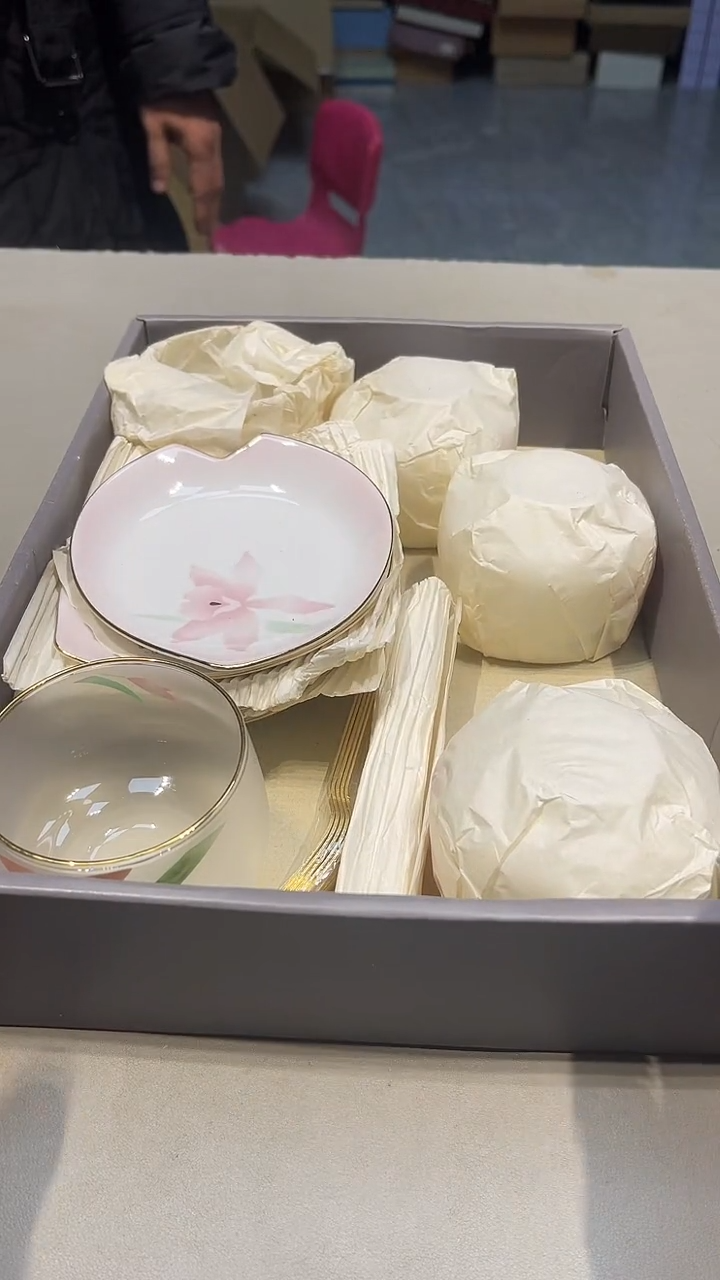 手工艺品琉璃茜*8888