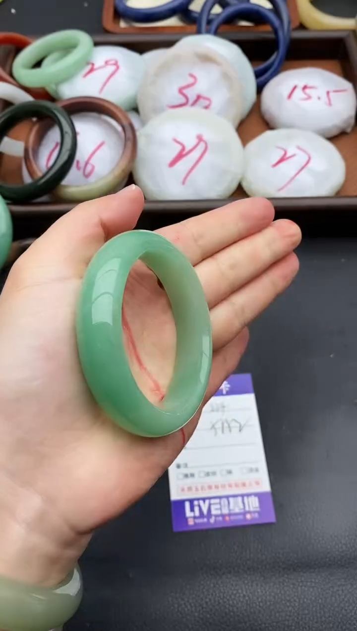 未镶嵌手镯石英质玉224+51/52