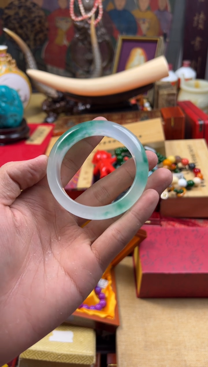 【闪购商品】翡翠手镯未镶嵌———————