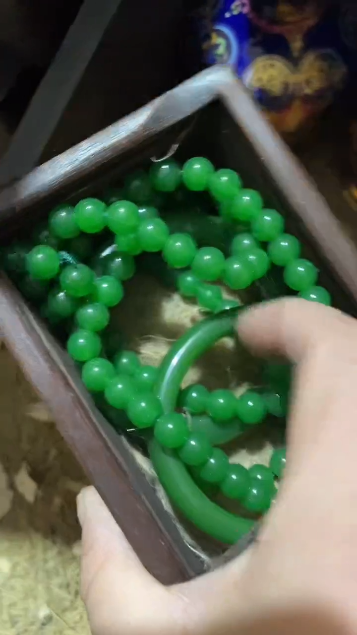 玉米福满专属链接   绿串 一对绿镯子  带佛盒
