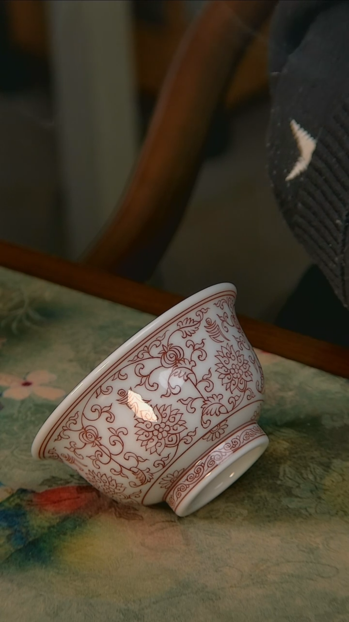 杯手工手绘杯杯很美丽