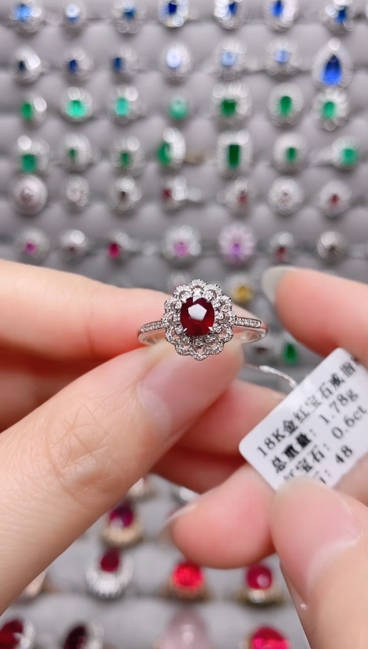 【闪购商品】红宝石18K金戒指18K金镶嵌.
