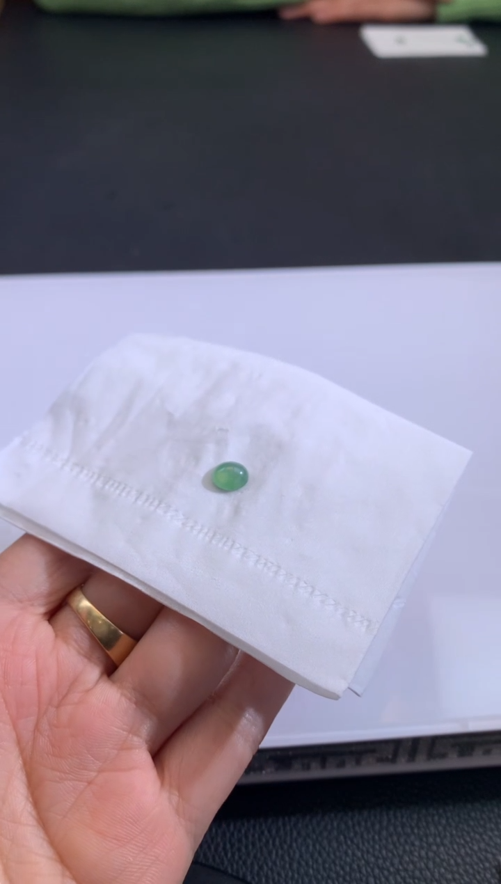 【闪购商品】定制翡翠未镶嵌翡翠