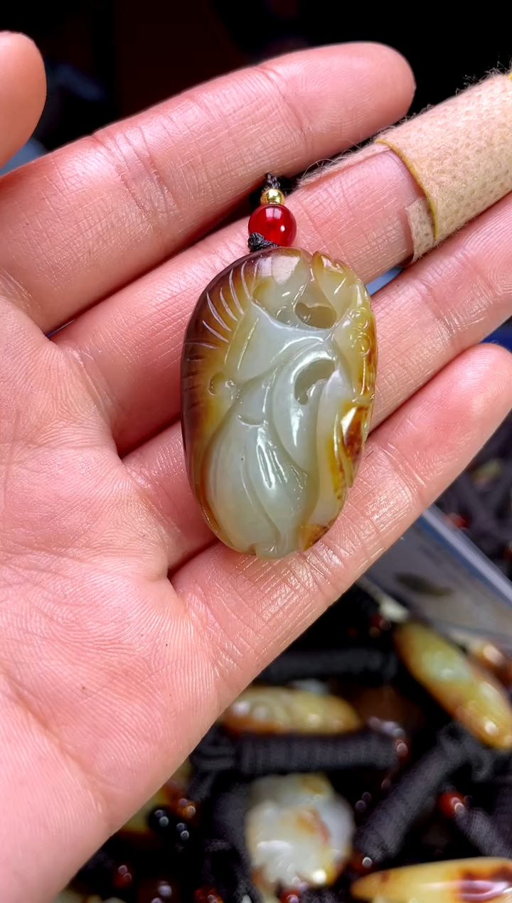 【闪购商品】和田玉颈饰未镶嵌1