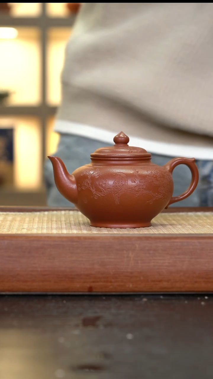 茶壶紫砂ZFF   朱泥  笑樱    280cc   刻绘    全手工 