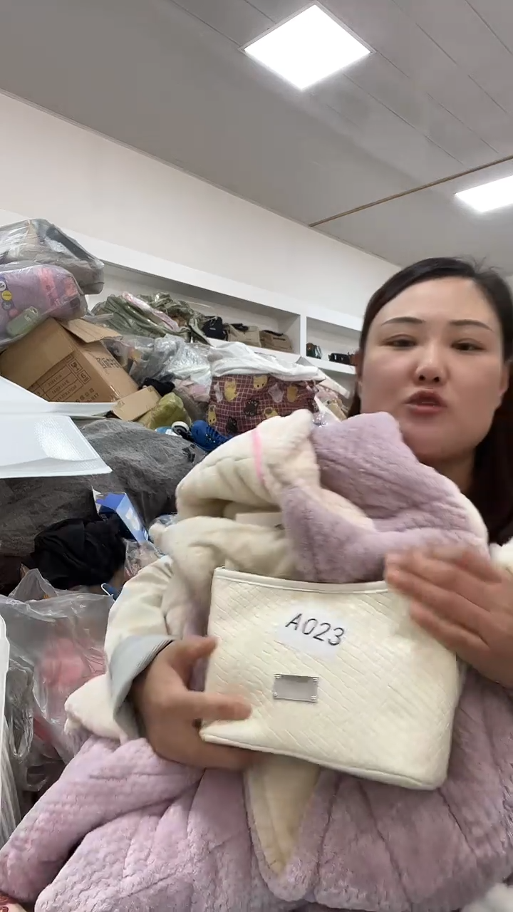 织物琪老板女包超好看商品