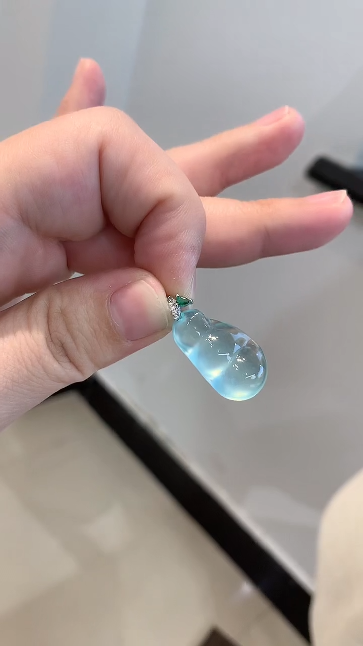 未镶嵌蛇纹石玉吊坠(不含链)四季豆