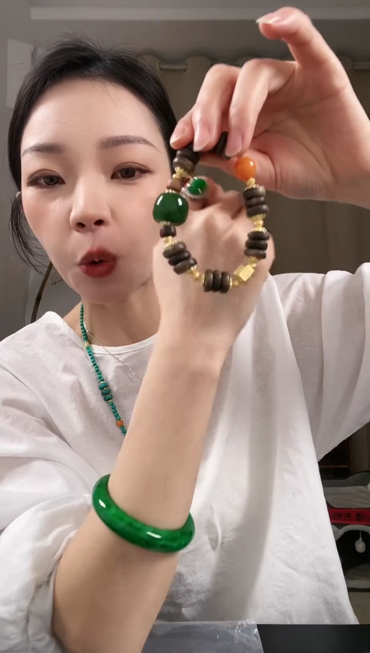 【闪购商品】琥珀颈饰未镶嵌E230EEEEE