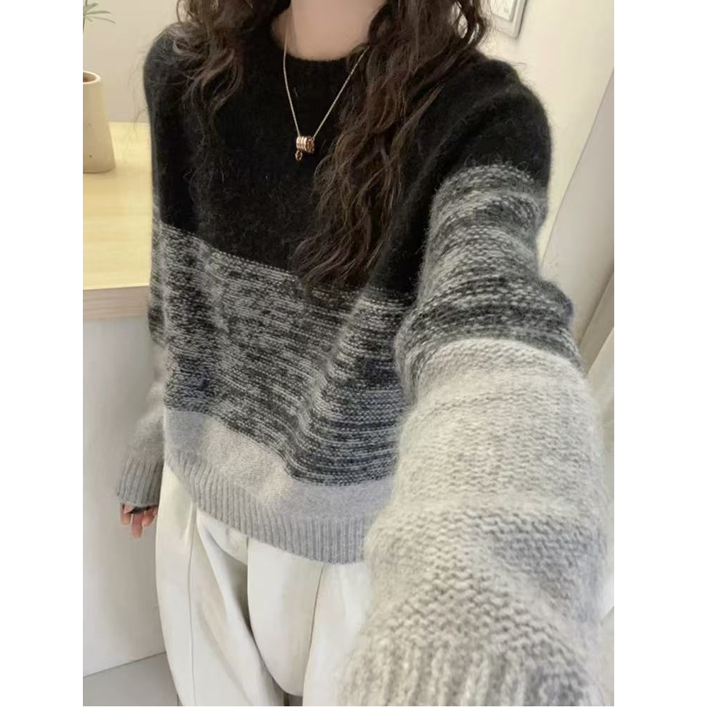 【运费补贴】【黑色渐变套头针织衫女外套气质宽松上衣