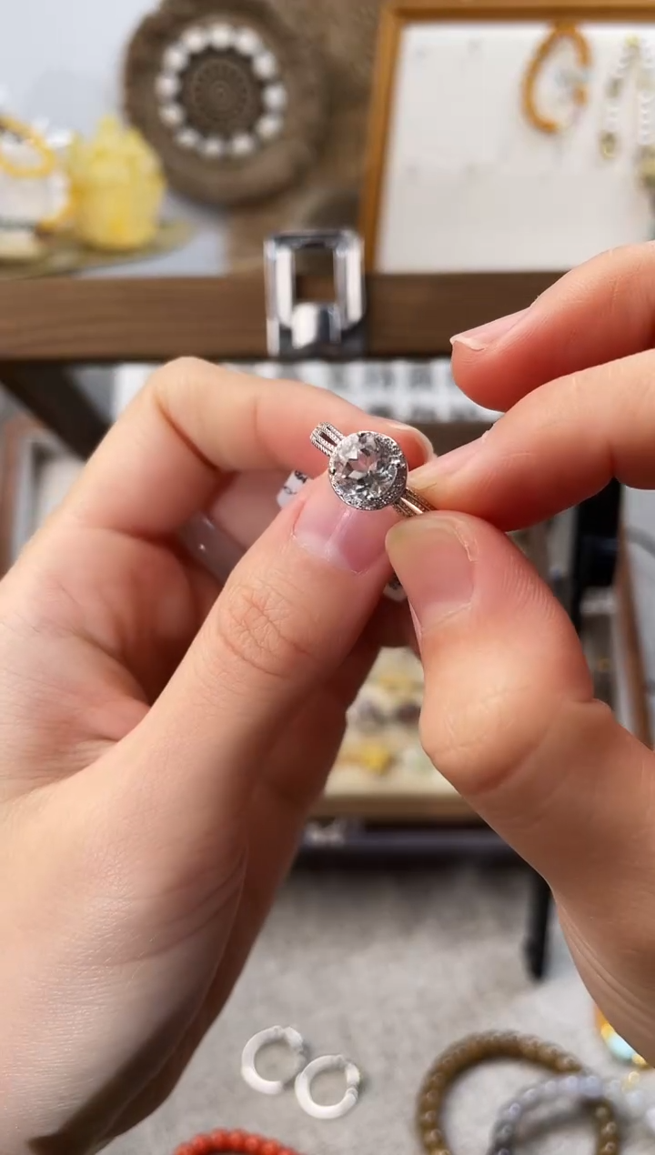 银S925镶嵌戒指水晶白水晶戒指