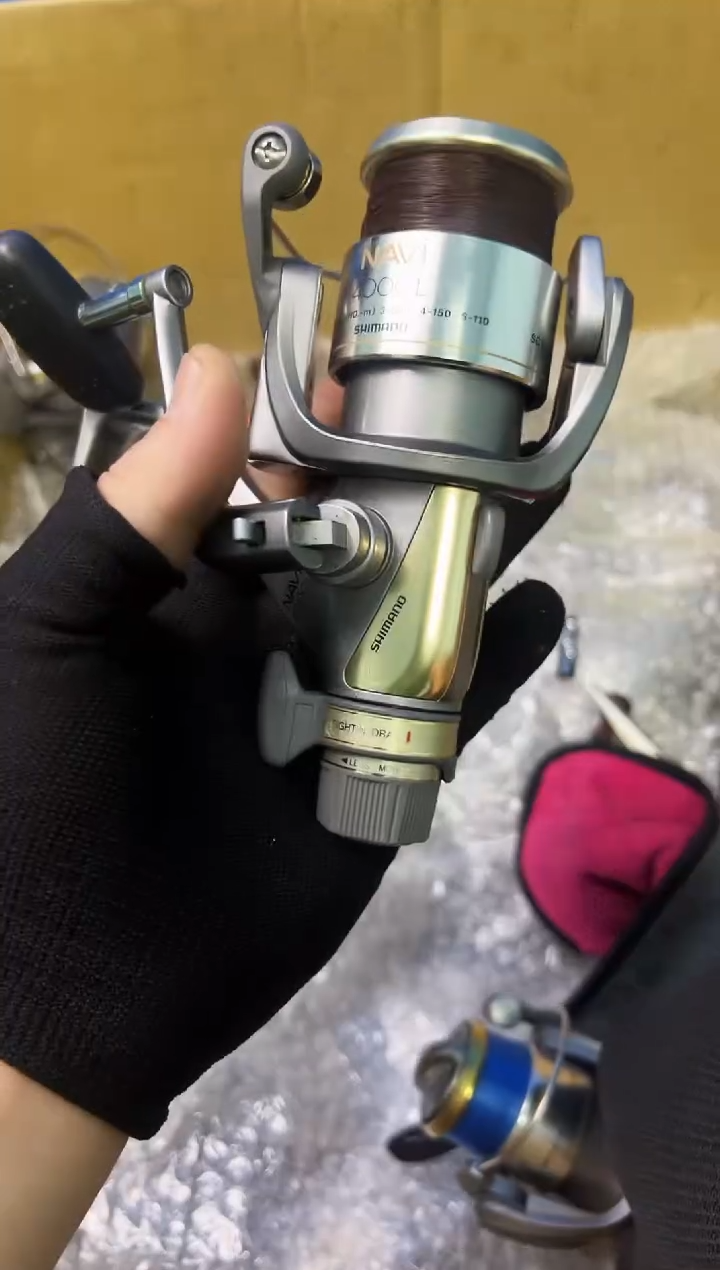 涛*微瑕钓鱼轮，直播间讲解为准，看清楚再拍，如有拆卸不退换