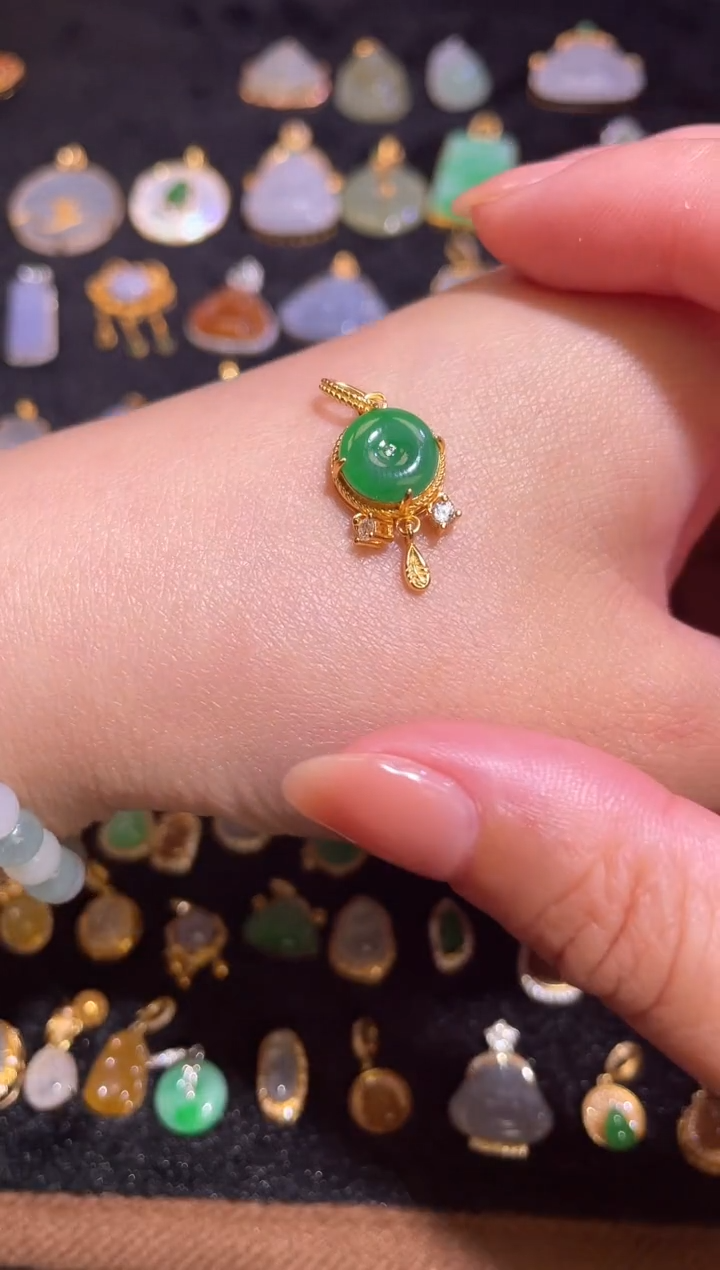 颈饰银S925镶嵌翡翠天然a货翡翠