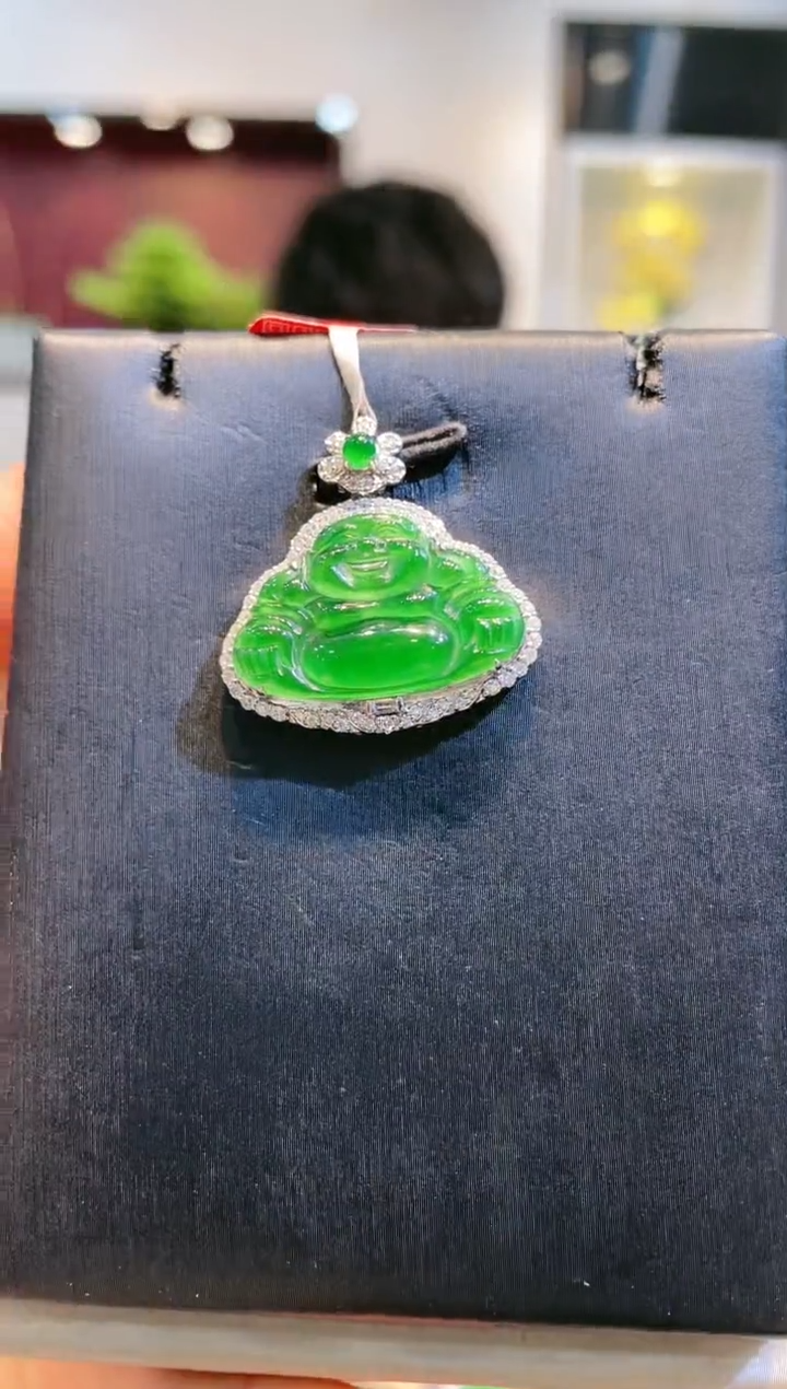 【闪购商品】翡翠颈饰18K金镶嵌A54天然A货翡翠吊坠
