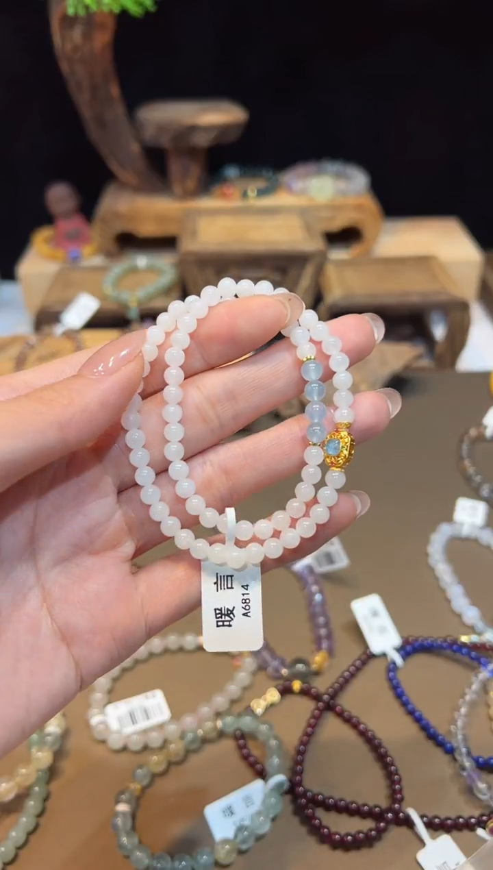 手饰和田玉未镶嵌手饰@@A6814