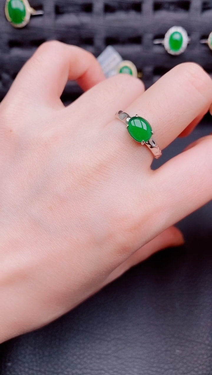 【闪购商品】翡翠戒指银S925镶嵌天然a货翡翠514